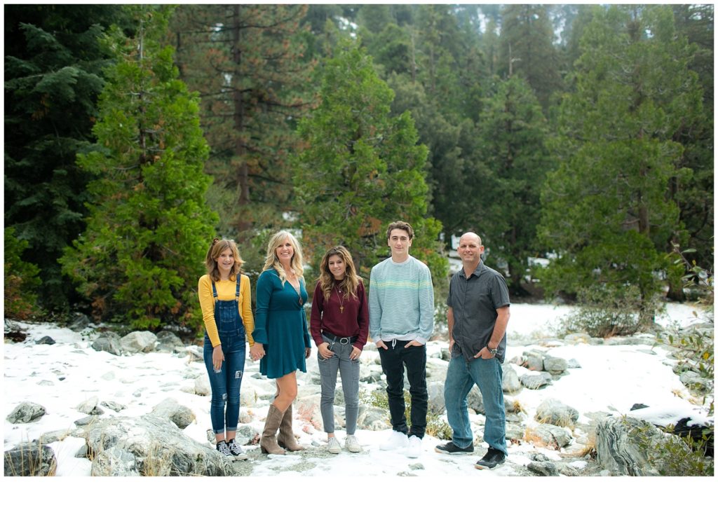 Family photos in the snow in Southern California